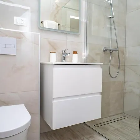 Luxury With Heated Pool * Trogir