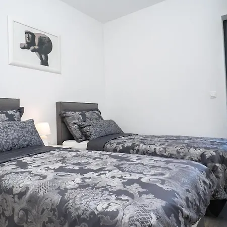 Appartamento Luxury With Heated Pool Traù