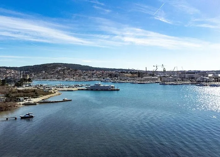 شقة Luxury With Heated Pool *